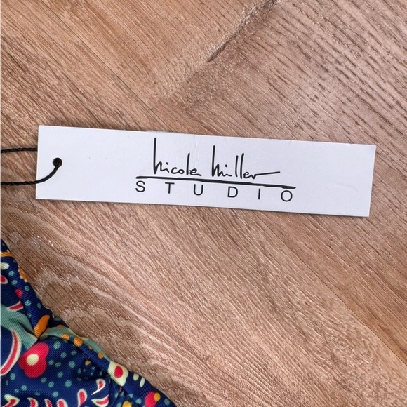 Nicole Miller One Piece Swimsuit S Blue Floral Sweetheart Adjustable Ruched NEW - Picture 11 of 15